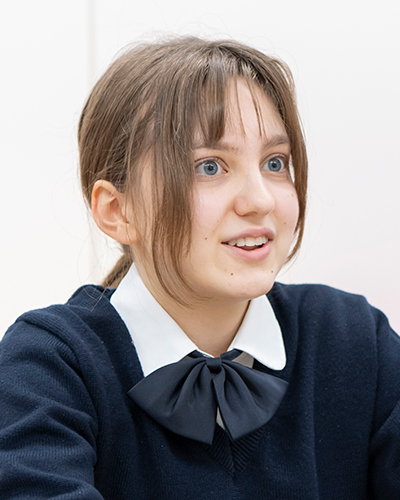 ダリア ドゥブロスカさん（高2）