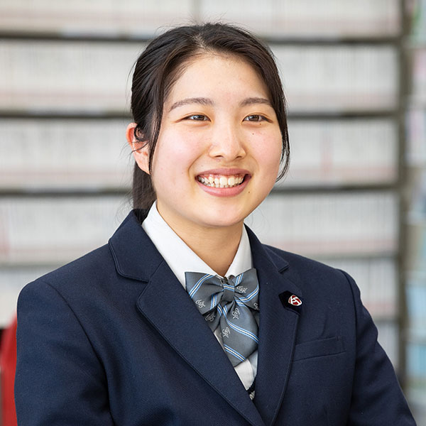社会学や経済学を勉強したいと語る小田嶋さん。（リベラルアーツコース 文系／高３)