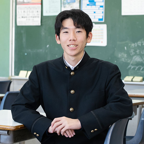 『理系Ⅱ』の石川碧嶺さん（野球部）