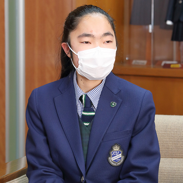 総務部 部長　Aさん（高1）