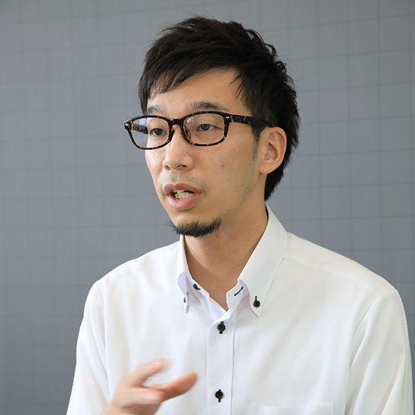 自己発信コース担任／三浦亮先生（理科）