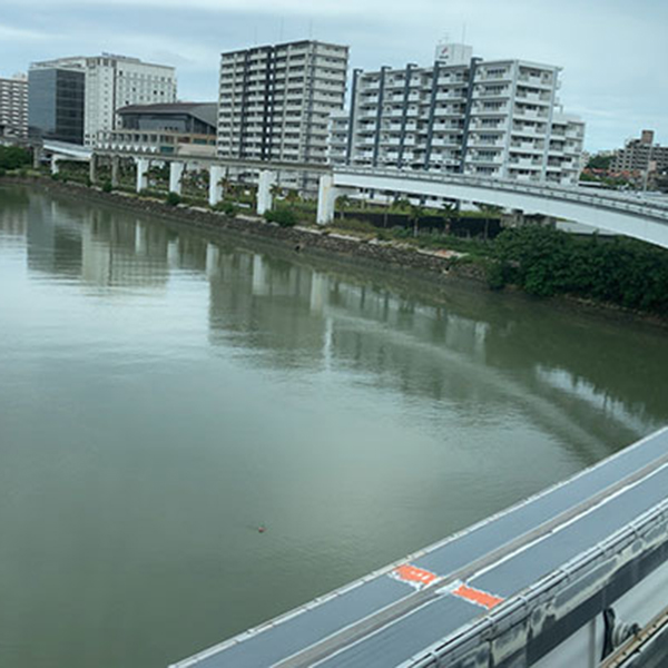 沖縄のモノレールから伊東さんが撮影した写真です。