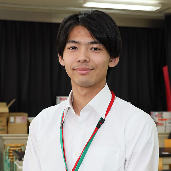 大学院修士1年の高坂 響さんは、大東メンターチームの「学習メンター」の1人です。