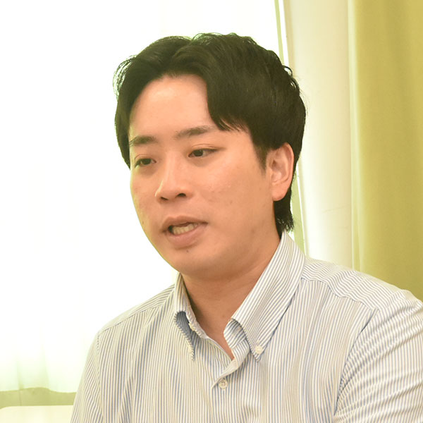 R先生（数学科）