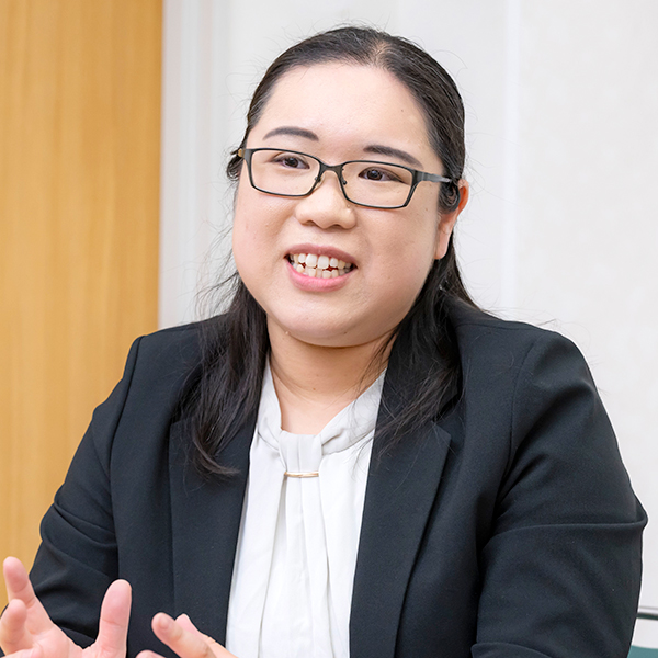 村谷真紀先生