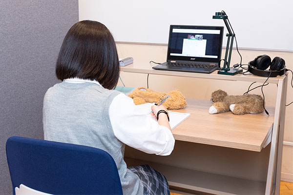 My Treeに待機していない先生とオンラインでつながる生徒も。