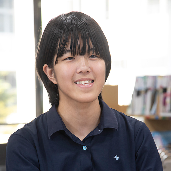 Aさん（高2）総合進学コース バレーボール部に所属
