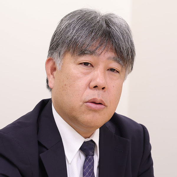 副校長 中川岳人 先生
