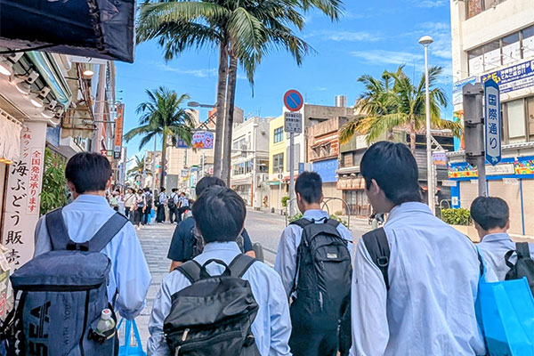 国際通りの散策