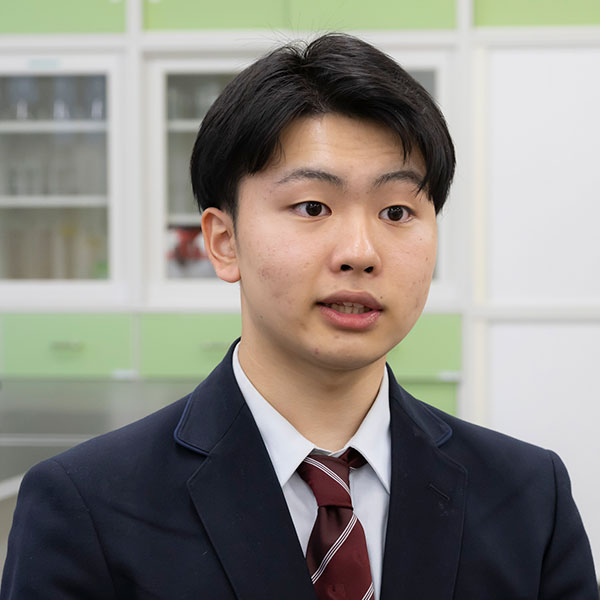 部長のEさん（高2）