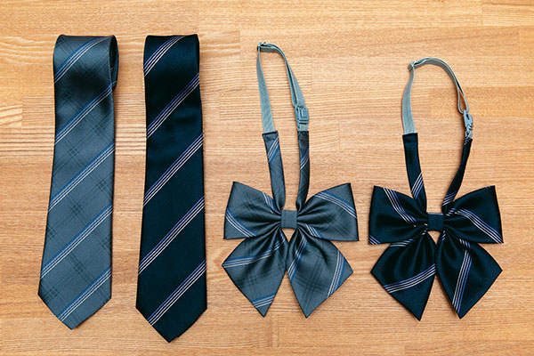 リボンとネクタイは計4種類。これまでの制服ではリボンやネクタイがアイテムにはなかったので、生徒からも好評です。