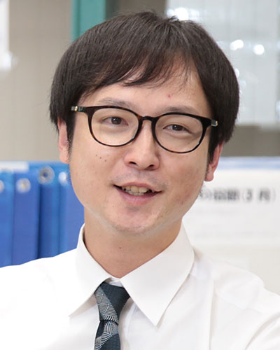 理科・自分を深める学習担当、中3担任／長原潤一先生