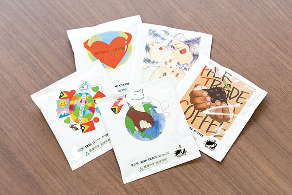 東ティモール産のコーヒー豆を使用したオリジナルドリップバッグ。オンラインショップでも販売中。