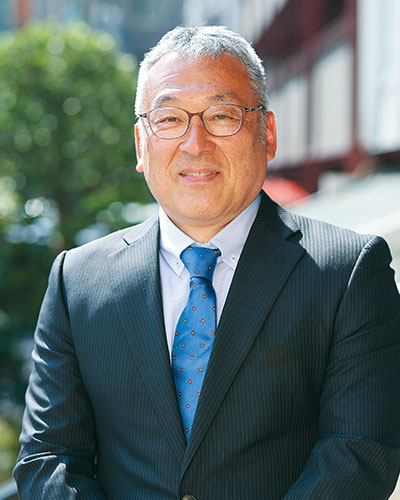 高等学校教頭 塚田 徹先生