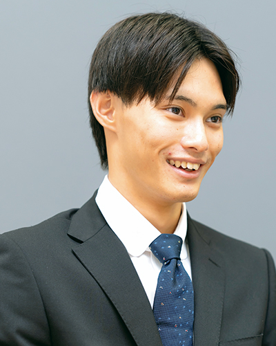 「日大豊山は、成績優秀な生徒も、スポーツで結果を出している生徒も、趣味に熱中している生徒も、みんながお互いを尊重し合って、切磋琢磨できる学校です」