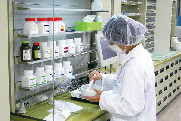 薬学部　調剤実習