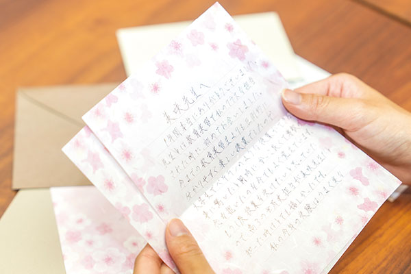 齊藤さんが新卒1年目で授業を担当した高3のある生徒が、卒業時に書いてくれた手紙