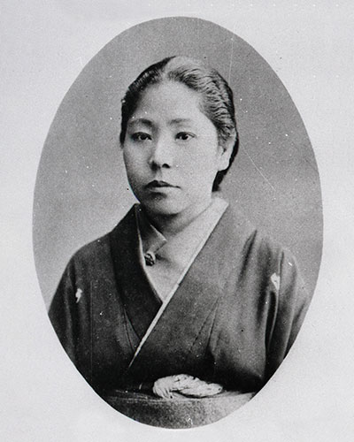 創立者／跡見花蹊