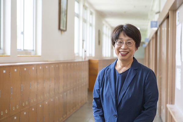 英語科・高橋良子先生